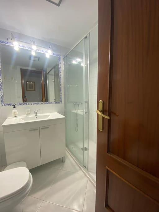 Funcional Piso 4 Dormitorios Frente A Santa Justa Siviglia Esterno foto